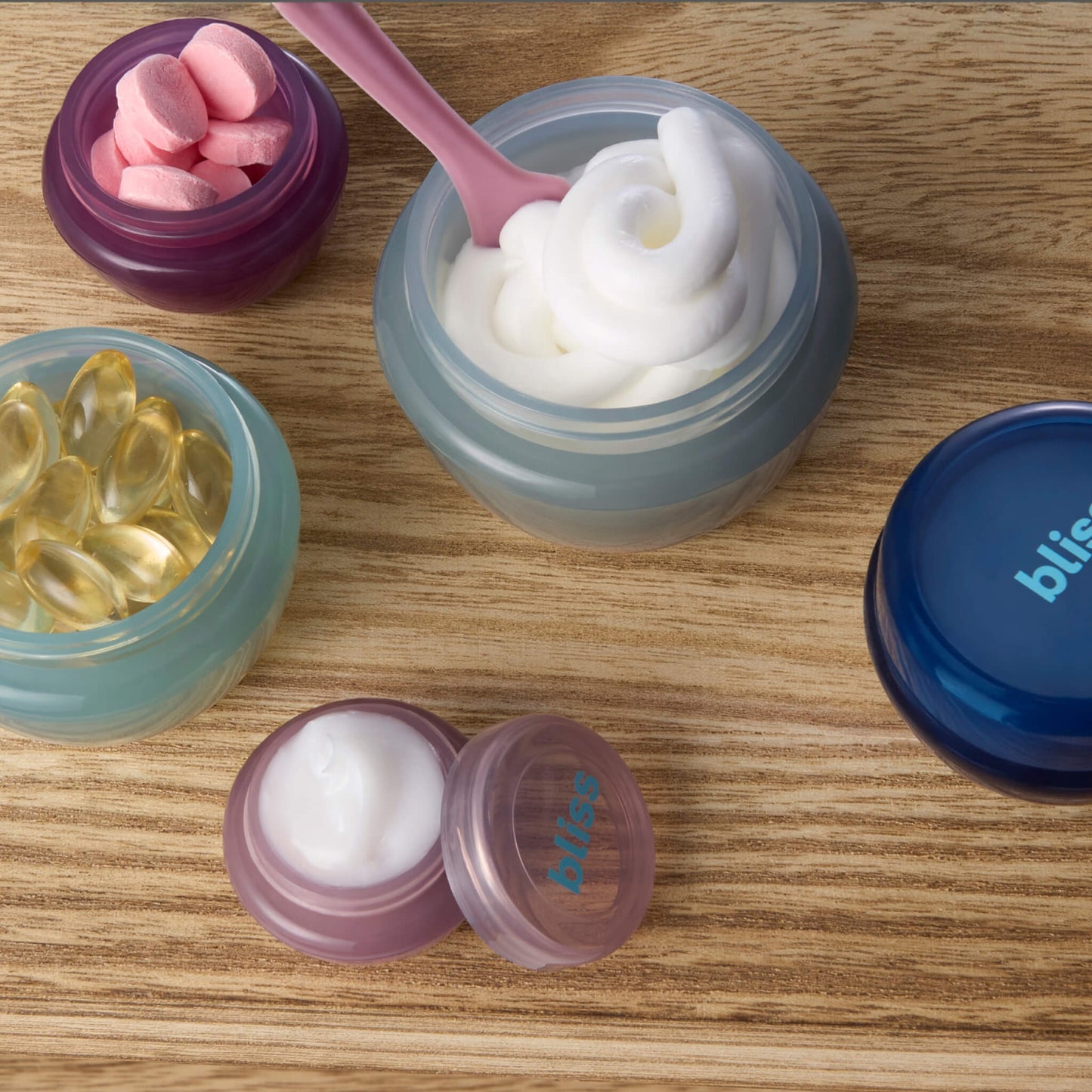 Spa To Go Reusable Travel Jar + Spatula Set